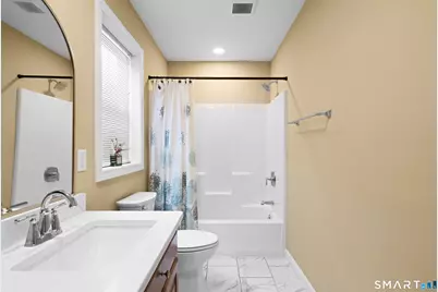 15 Third Street, Windsor Locks, CT 06096 - Photo 18