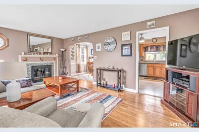 543 Woodstock Avenue, Stratford, CT 06614 - Photo 12