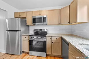 827 Oronoke Rd, Waterbury, CT 06708 - Photo 10