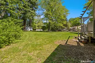 21 Fawn Dr, Cheshire, CT 06410 - Photo 24