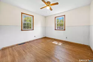21 Fawn Dr, Cheshire, CT 06410 - Photo 16