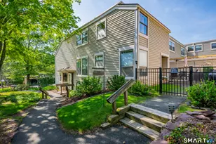 33 Stevens Pl, Rocky Hill, CT 06067 - Photo 28
