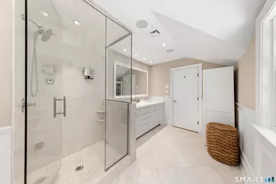 99 Hickok Road, New Canaan, CT 06840 - Photo 20