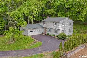 38 Mountain Rd, Woodbury, CT 06798 - Photo 30