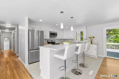 47 London Lane, Stamford, CT 06902 - Photo 10