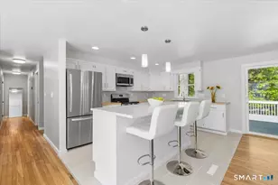 47 London Ln, Stamford, CT 06902 - Photo 10