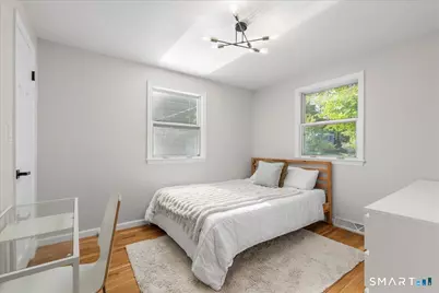 47 London Lane, Stamford, CT 06902 - Photo 16