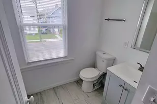82 Helen St, Hamden, CT 06514 - Photo 18