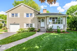 35 High Ridge Dr, Newington, CT 06111 - Photo 1