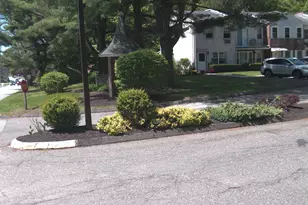 122 Queens Rd, Torrington, CT 06790 - Photo 2