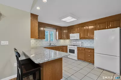 81 Oldefield Farms Road #81, Enfield, CT 06082 - Photo 8