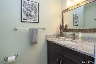 17 Wiggins Farm Dr, Simsbury, CT 06070 - Photo 12