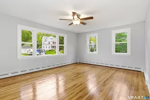 704 High St, Naugatuck, CT 06770 - Photo 12