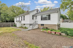 85 Drome Ave, Stratford, CT 06615 - Photo 6