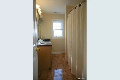 33 Knoll Ridge Court, Middletown, CT 06457 - Photo 36