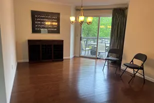 33 Brittania Dr, Danbury, CT 06811 - Photo 6
