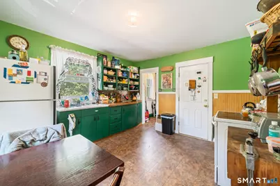 18 Maple Street, Plymouth, CT 06786 - Photo 14