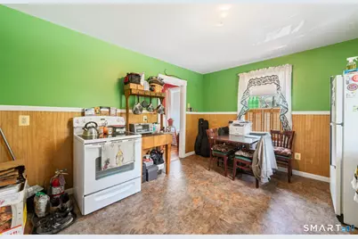 18 Maple Street, Plymouth, CT 06786 - Photo 16