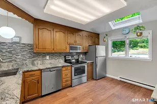 97 W Main St, East Lyme, CT 06357 - Photo 12