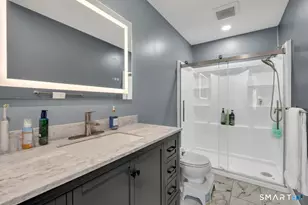 97 W Main St, East Lyme, CT 06357 - Photo 18