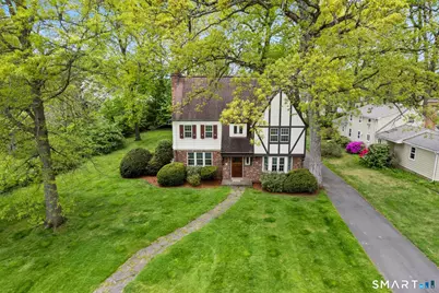 49 Arlington Road, West Hartford, CT 06107 - Photo 4