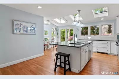 49 Arlington Road, West Hartford, CT 06107 - Photo 16
