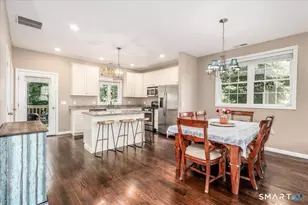 41 Short Oak Dr, Brookfield, CT 06804 - Photo 10