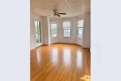 95 Sunnyside Avenue, Waterbury, CT 06708 - Photo 2