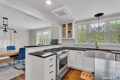 80 Knollwood Road, North Haven, CT 06473 - Photo 8
