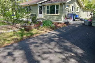 3 Vinegar Hill Rd, Ledyard, CT 06335 - Photo 2
