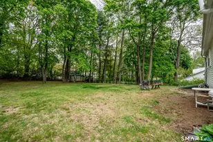 196 Shagbark Dr, Bristol, CT 06010 - Photo 28
