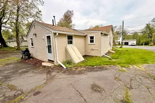 397 Main St, Plymouth, CT 06786 - Photo 18