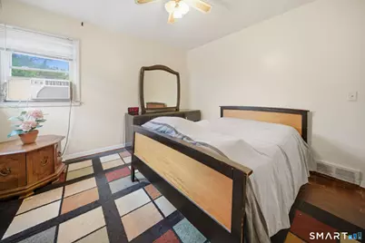 102 Highland Street, West Haven, CT 06516 - Photo 16