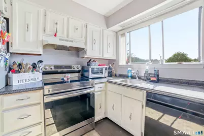 6 Sterling Village #6, Meriden, CT 06450 - Photo 8