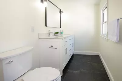 1729 Boulevard, West Hartford, CT 06107 - Photo 12