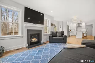 153 North St, Trumbull, CT 06611 - Photo 12