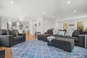 153 North St, Trumbull, CT 06611 - Photo 10