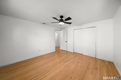152 Somerset Street, West Hartford, CT 06110 - Photo 20