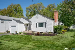 42 Haynes Rd, West Hartford, CT 06117 - Photo 2