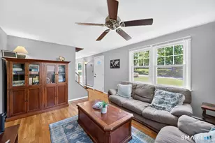 27 Russell Dr, Vernon, CT 06066 - Photo 4