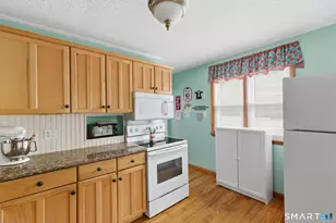 97 Garfield Rd, Bristol, CT 06010 - Photo 12