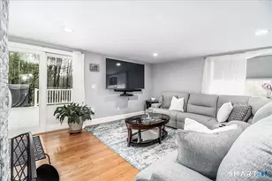 4 Farrell Rd, Newtown, CT 06470 - Photo 2