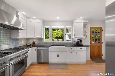 82 Lee Drive, Fairfield, CT 06824 - Photo 8