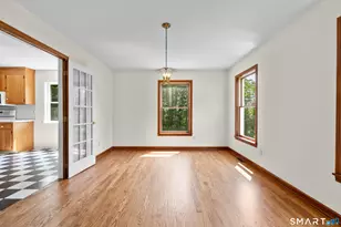 128 Midwood Ave, Waterbury, CT 06708 - Photo 8