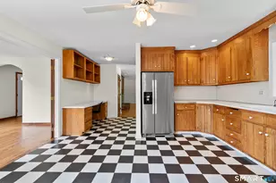 128 Midwood Ave, Waterbury, CT 06708 - Photo 6