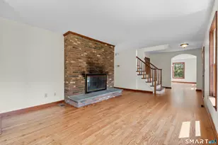 128 Midwood Ave, Waterbury, CT 06708 - Photo 10
