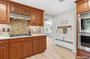 80 Anawan Ave, Middlebury, CT 06762 - Photo 16