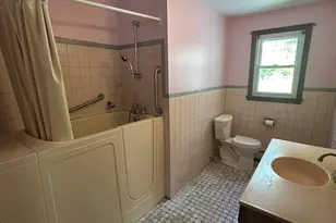 109 Beach Dr, Prospect, CT 06712 - Photo 14