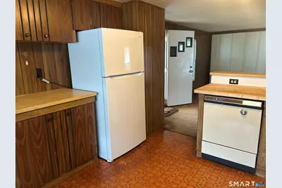 28 Cheyenne Road, East Hartford, CT 06118 - Photo 4