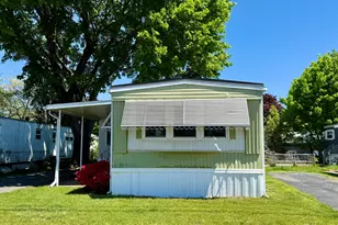 28 Cheyenne Rd, East Hartford, CT 06118 - Photo 2